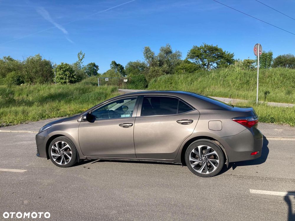 Toyota Corolla 1.6 Premium MS EU6 - 12