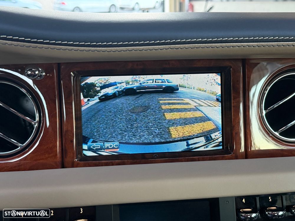 Rolls Royce Phantom 6.8 V12 - 26