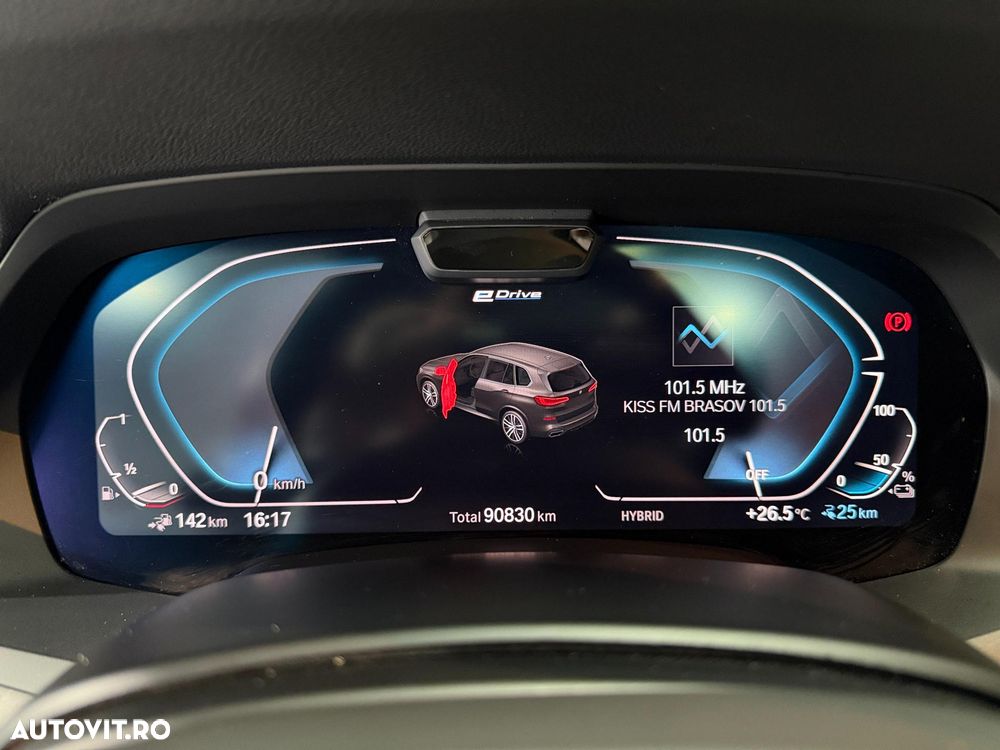 BMW X5 xDrive45e - 33