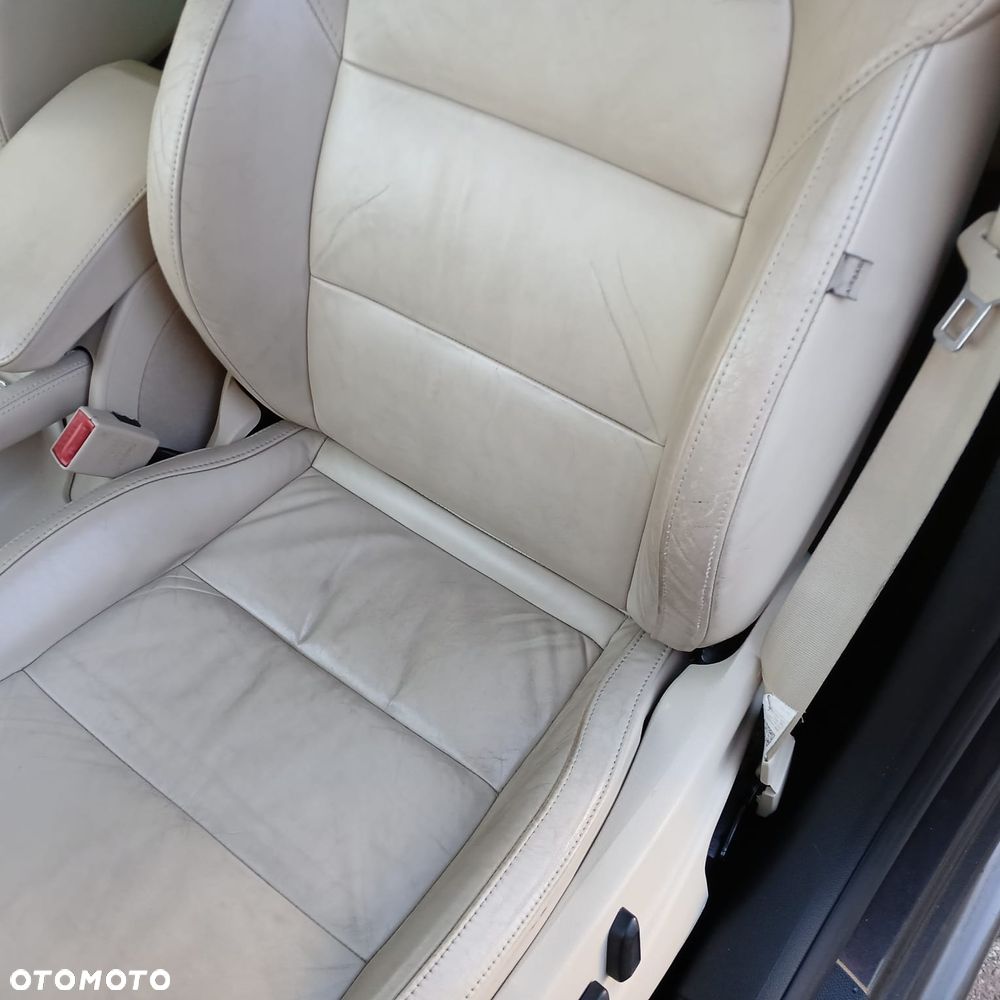 Skoda Superb 2.0 TDI Elegance - 10