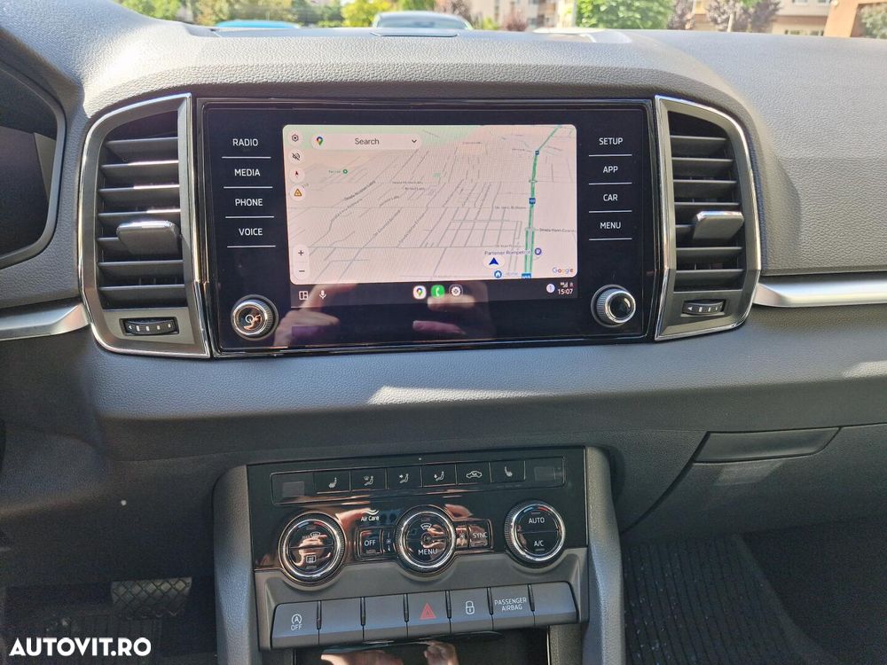 Skoda Karoq 1.5 TSI DSG Style - 8