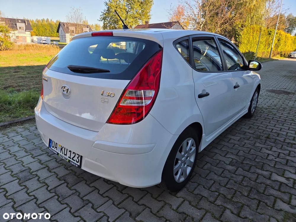 Hyundai i30 1.4 Edition 20 - 3