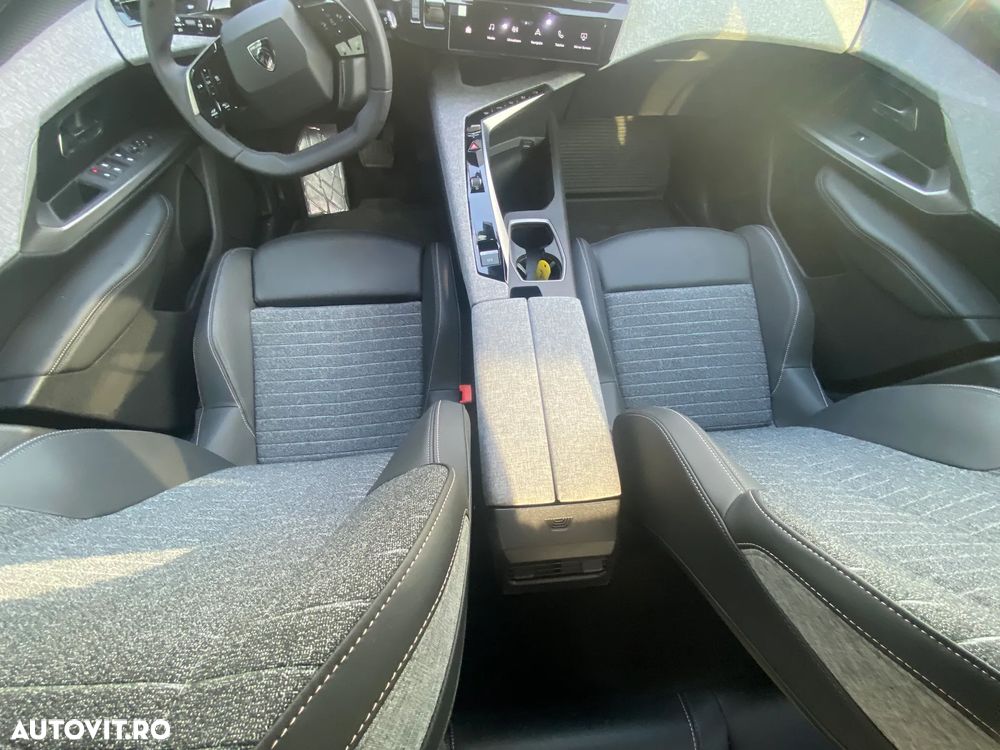 Peugeot 3008 ver-hybrid-145-e--dsc6-allure - 12