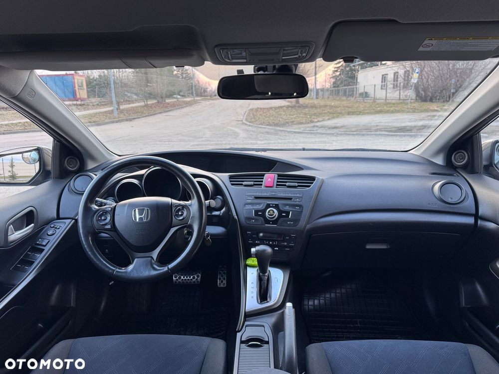Honda Civic 1.8 i-VTEC Automatik Executive Black Edition - 20