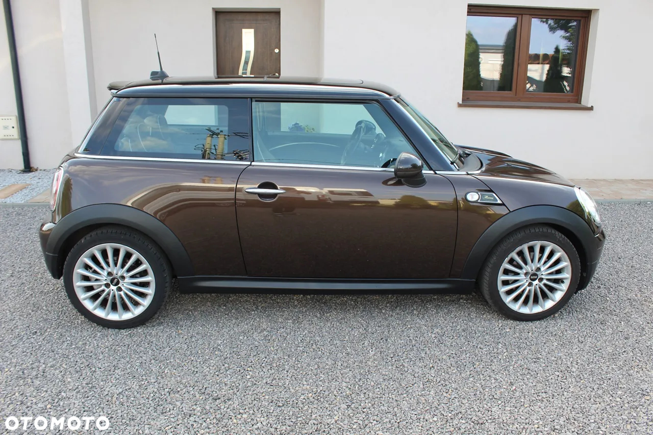 MINI Cooper Standard - 6