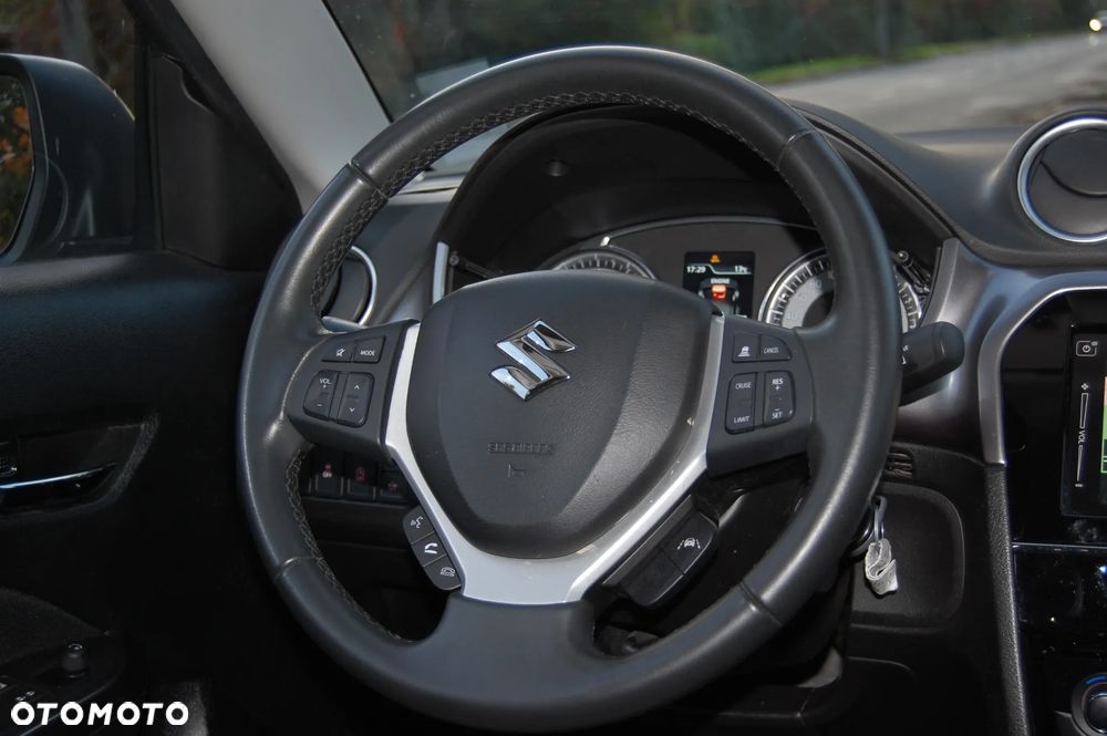 Suzuki Vitara - 35
