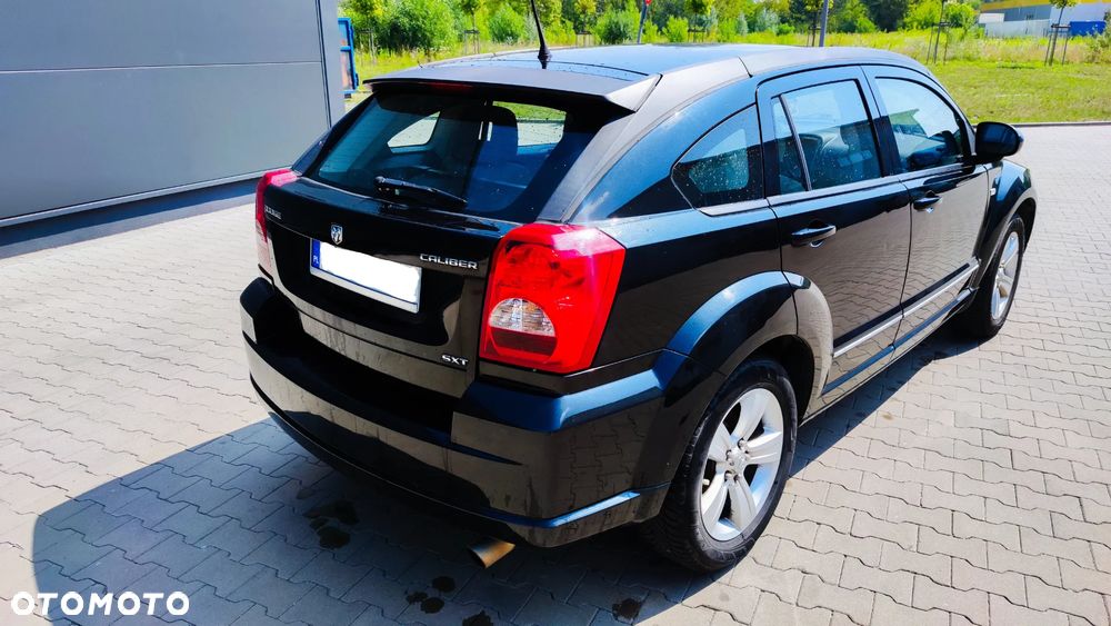 Dodge Caliber 2.0 SXT - 4