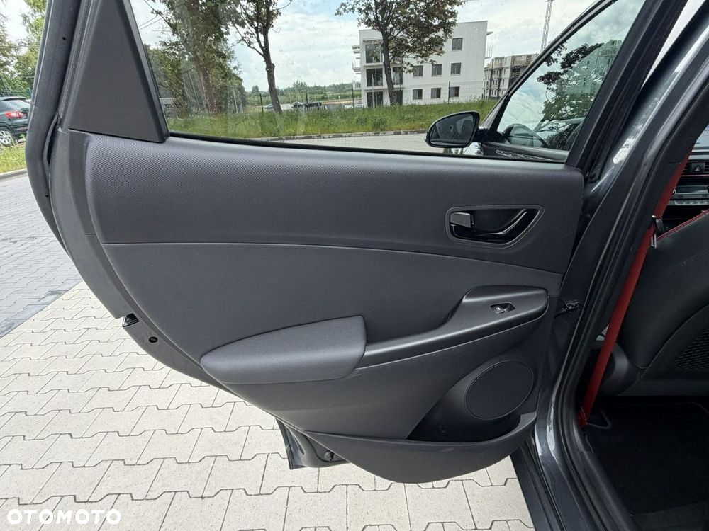 Hyundai Kona 1.6 CRDi DCT Premium - 32