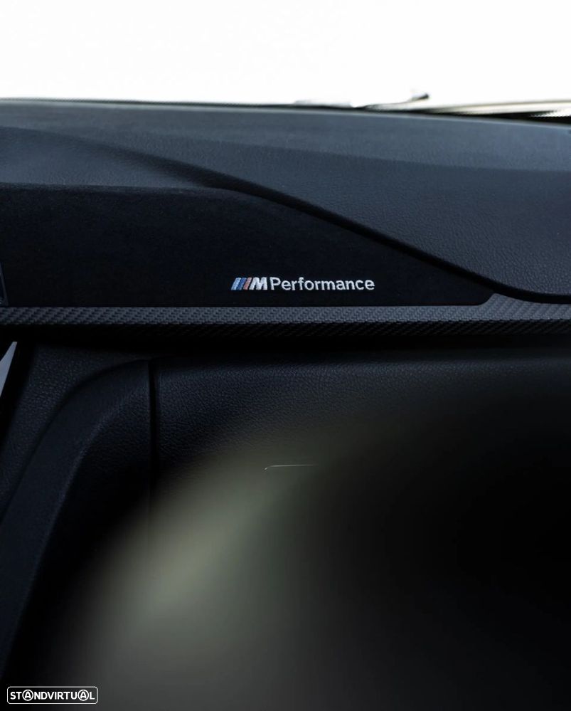BMW 318 d Auto Pack M - 17