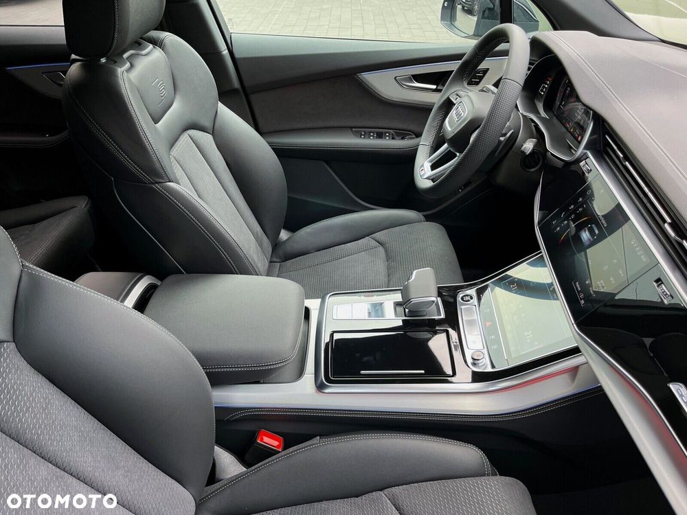Audi Q7 - 21