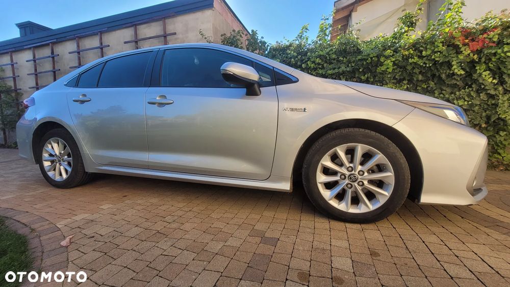 Toyota Corolla 1.8 Hybrid Comfort - 3
