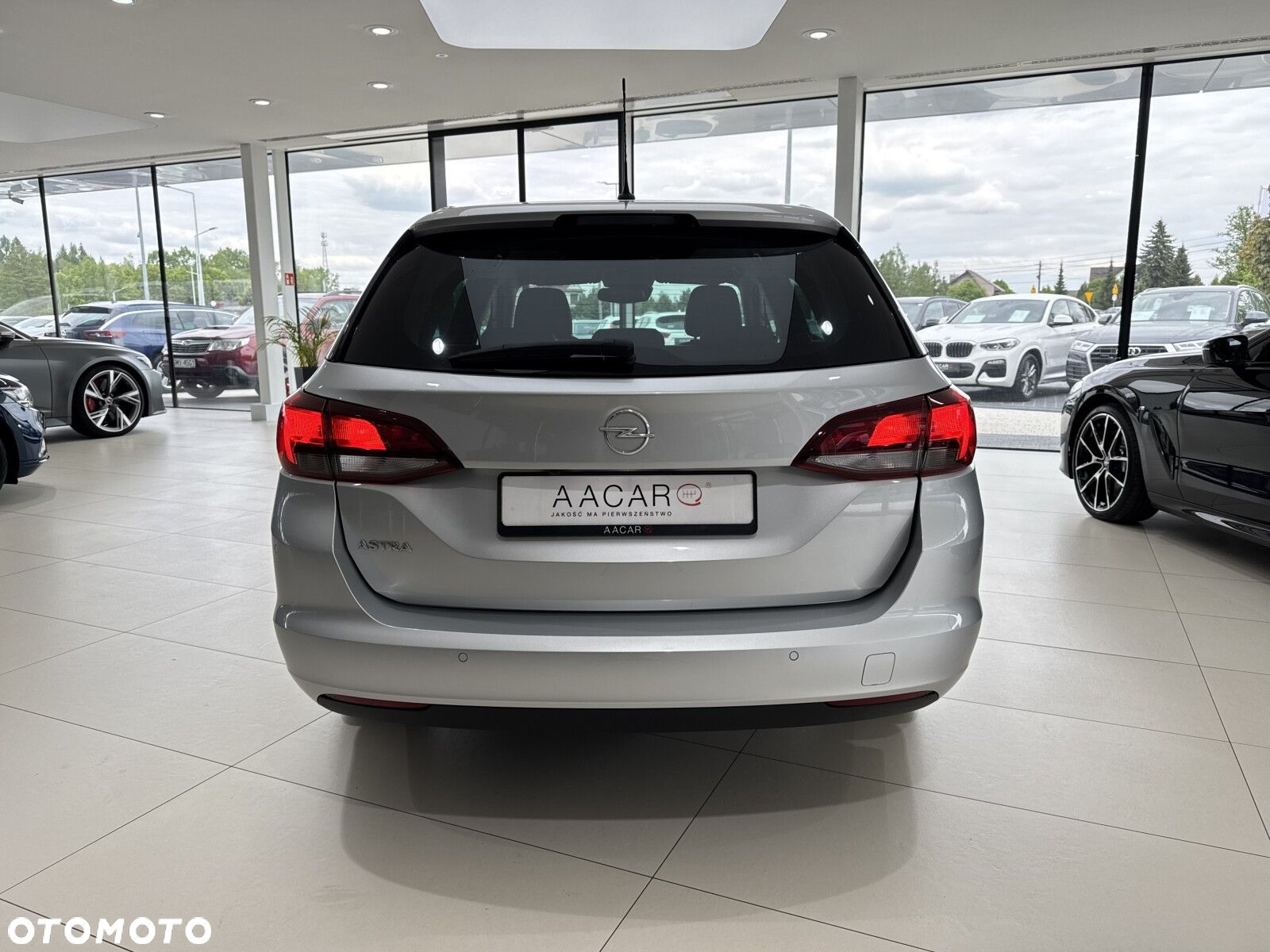 Opel Astra V 1.5 CDTI Business Elegance S&S - 4