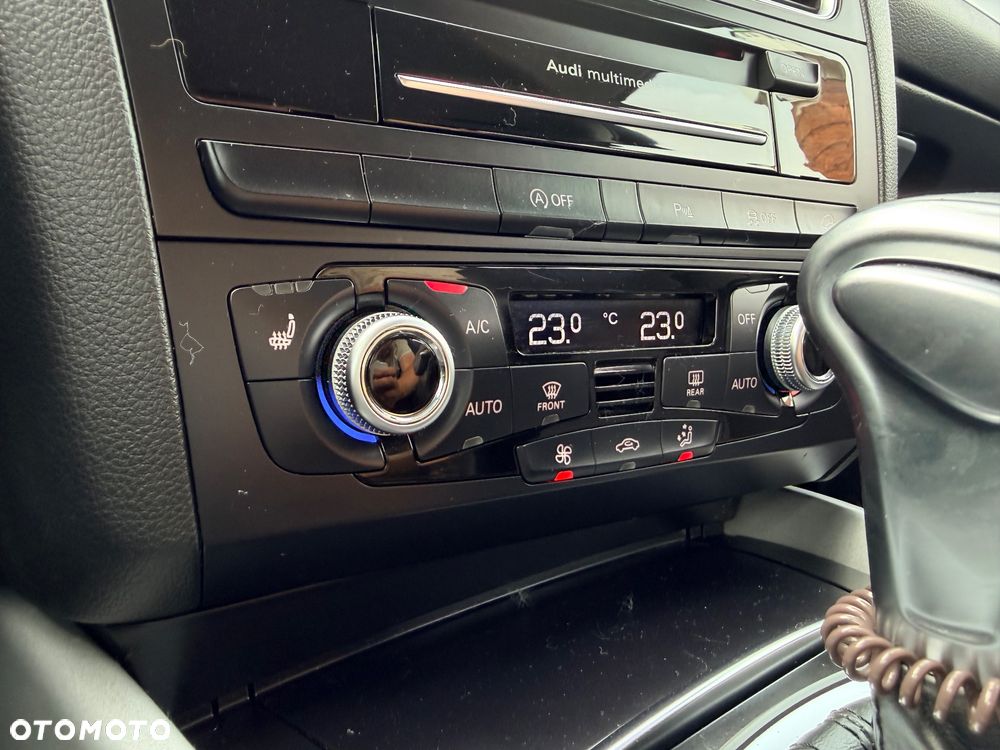 Audi Q5 2.0 TDI S tronic - 36