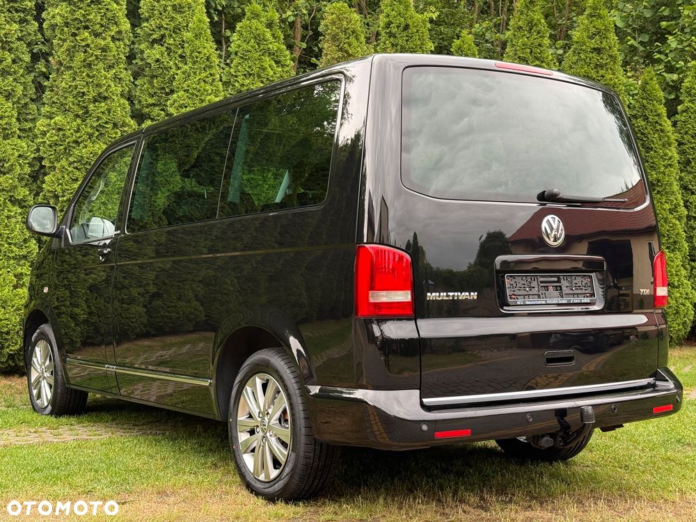 Volkswagen Multivan - 16