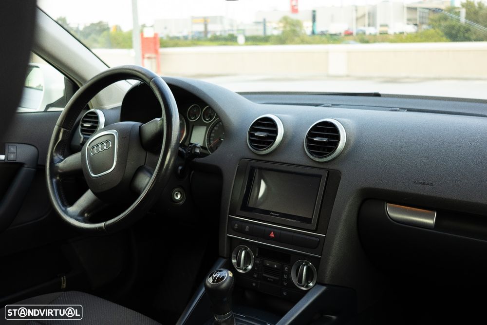 Audi A3 Sportback 1.6 TDI Sport - 8