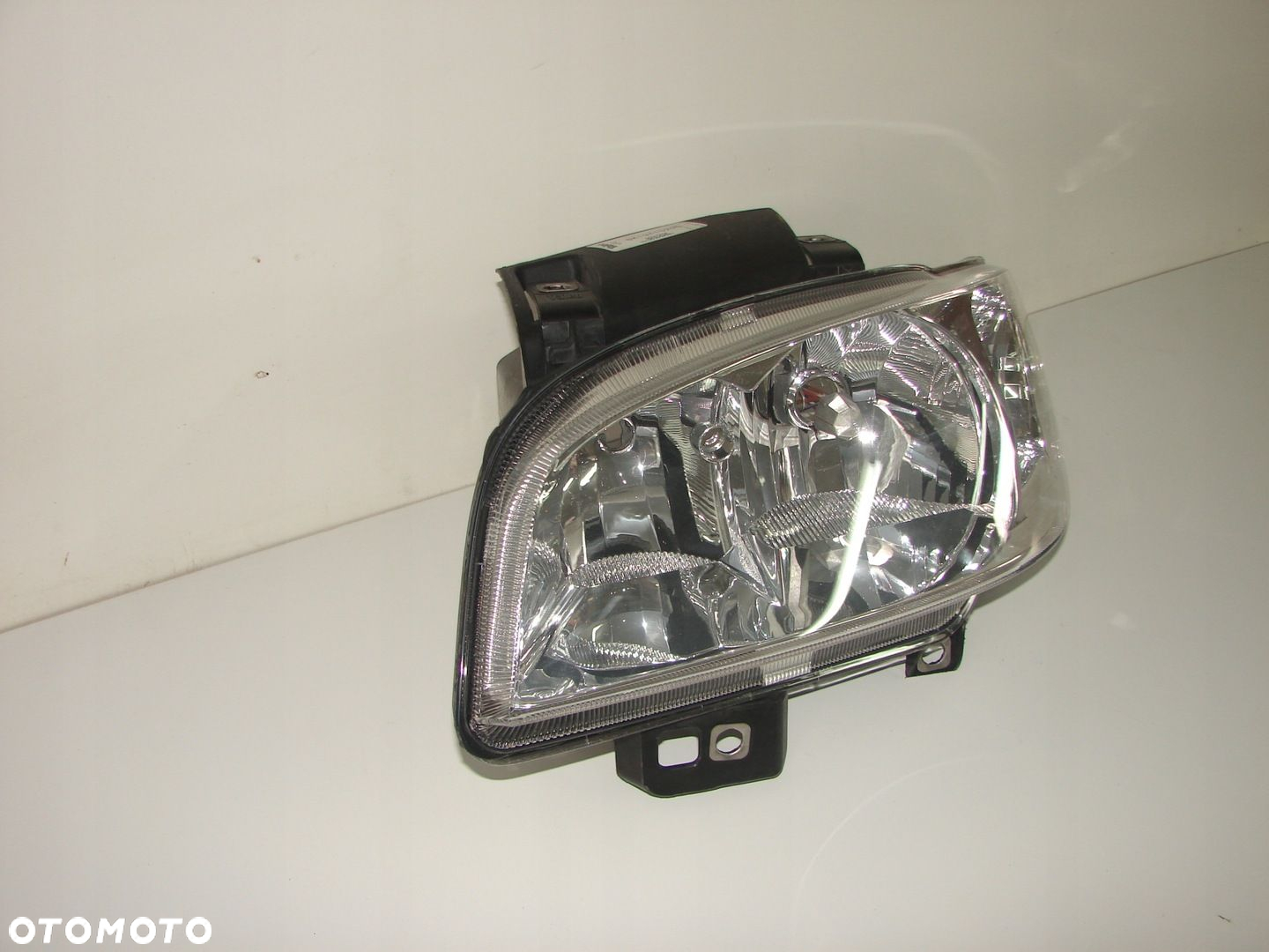 Reflektor lampa lewa SEAT IBIZA III LIFT 99-02 - 2