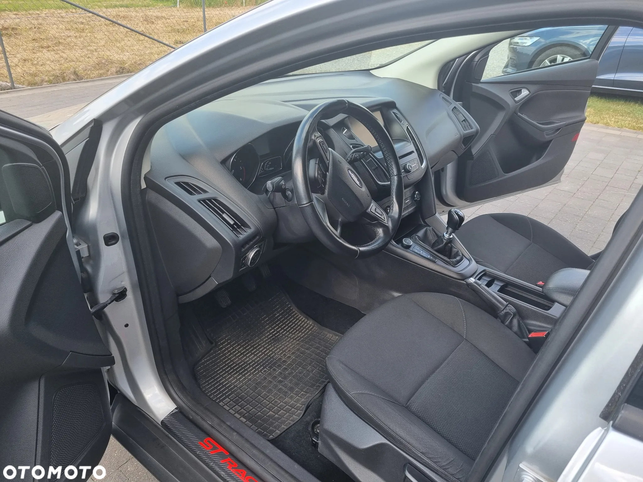 Ford Focus - 7