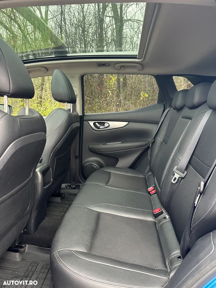 Nissan Qashqai 1.2 DIG-T Start/Stop X-TRONIC Tekna - 17