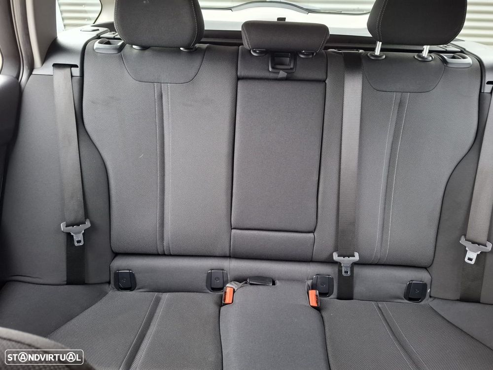 BMW 318 d Touring Pack M - 23