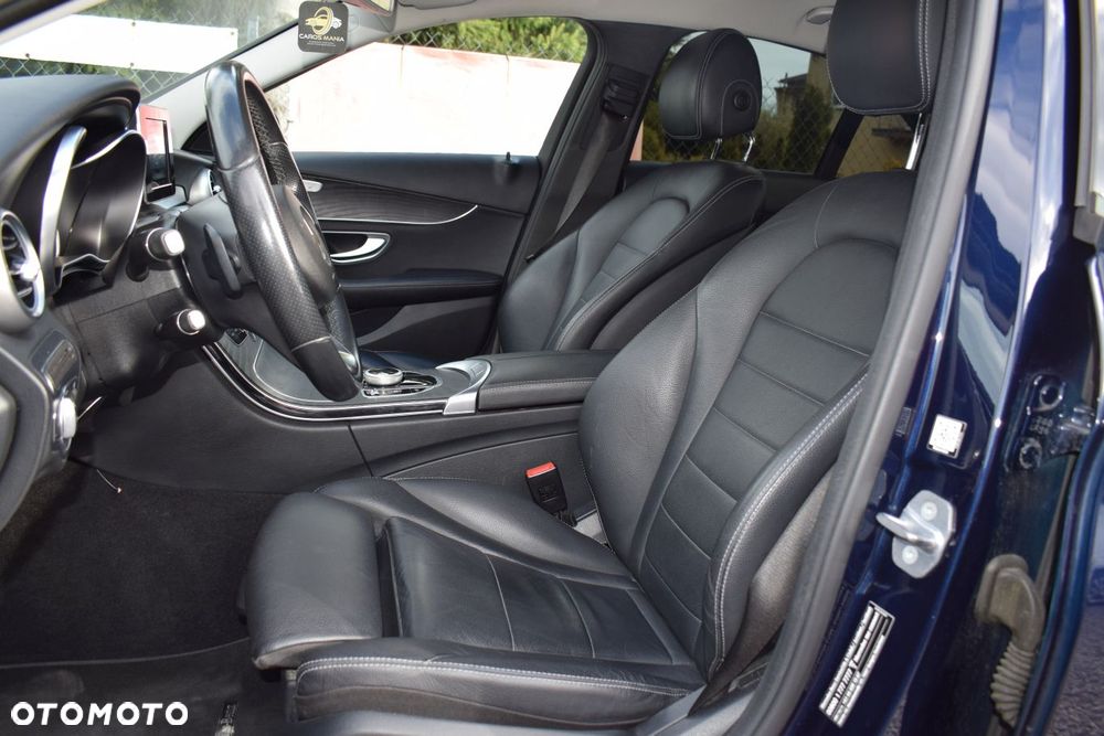 Mercedes-Benz Klasa C 400 4Matic 9G-TRONIC Exclusive - 9
