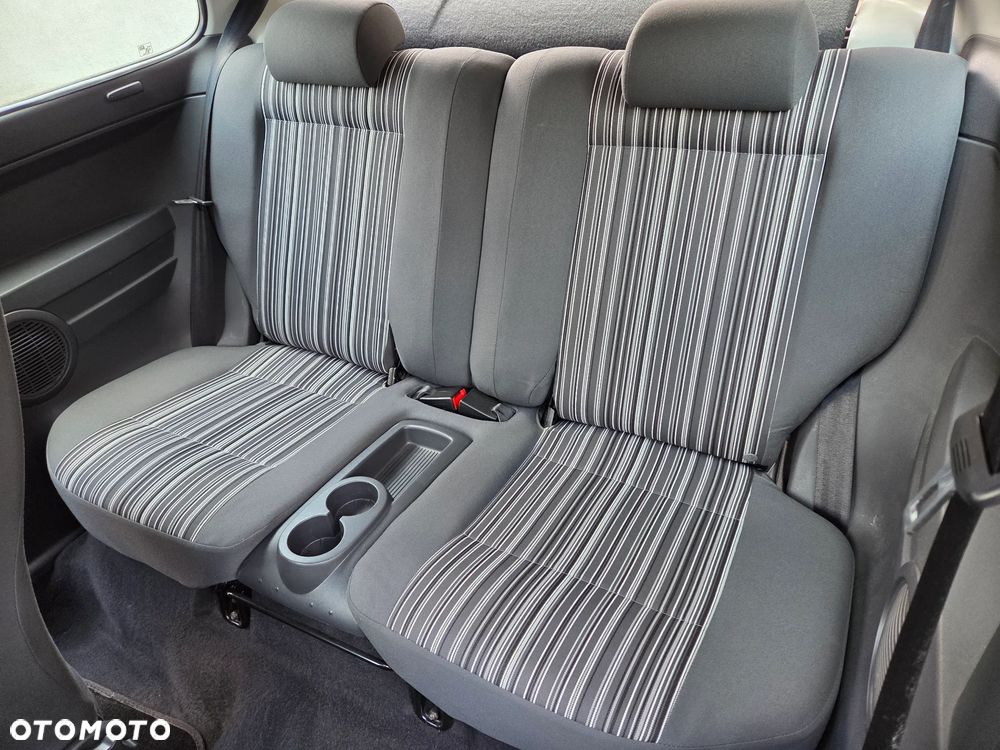 Volkswagen Fox - 13