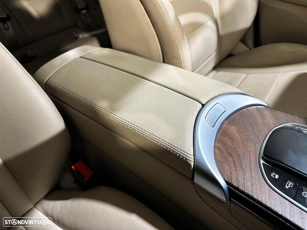 Mercedes-Benz GLC 300 de 4Matic 9G-TRONIC AMG Line - 36