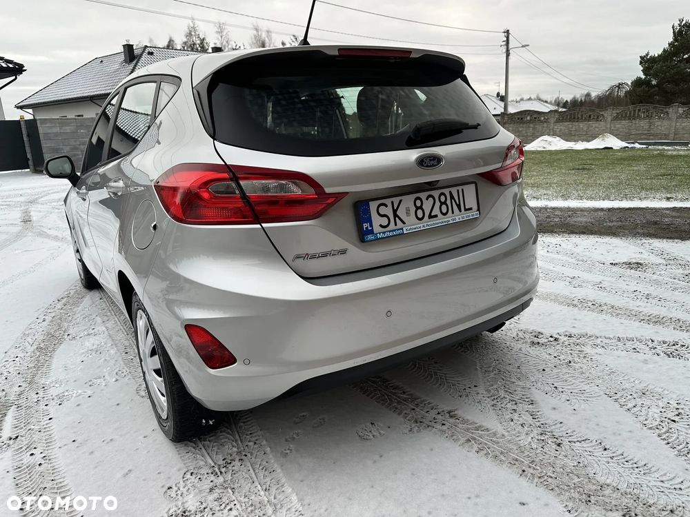 Ford Fiesta - 10