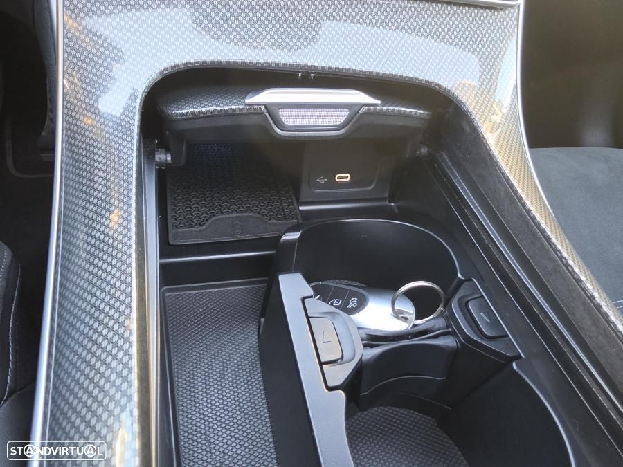 Mercedes-Benz C 300 e AMG Line - 34