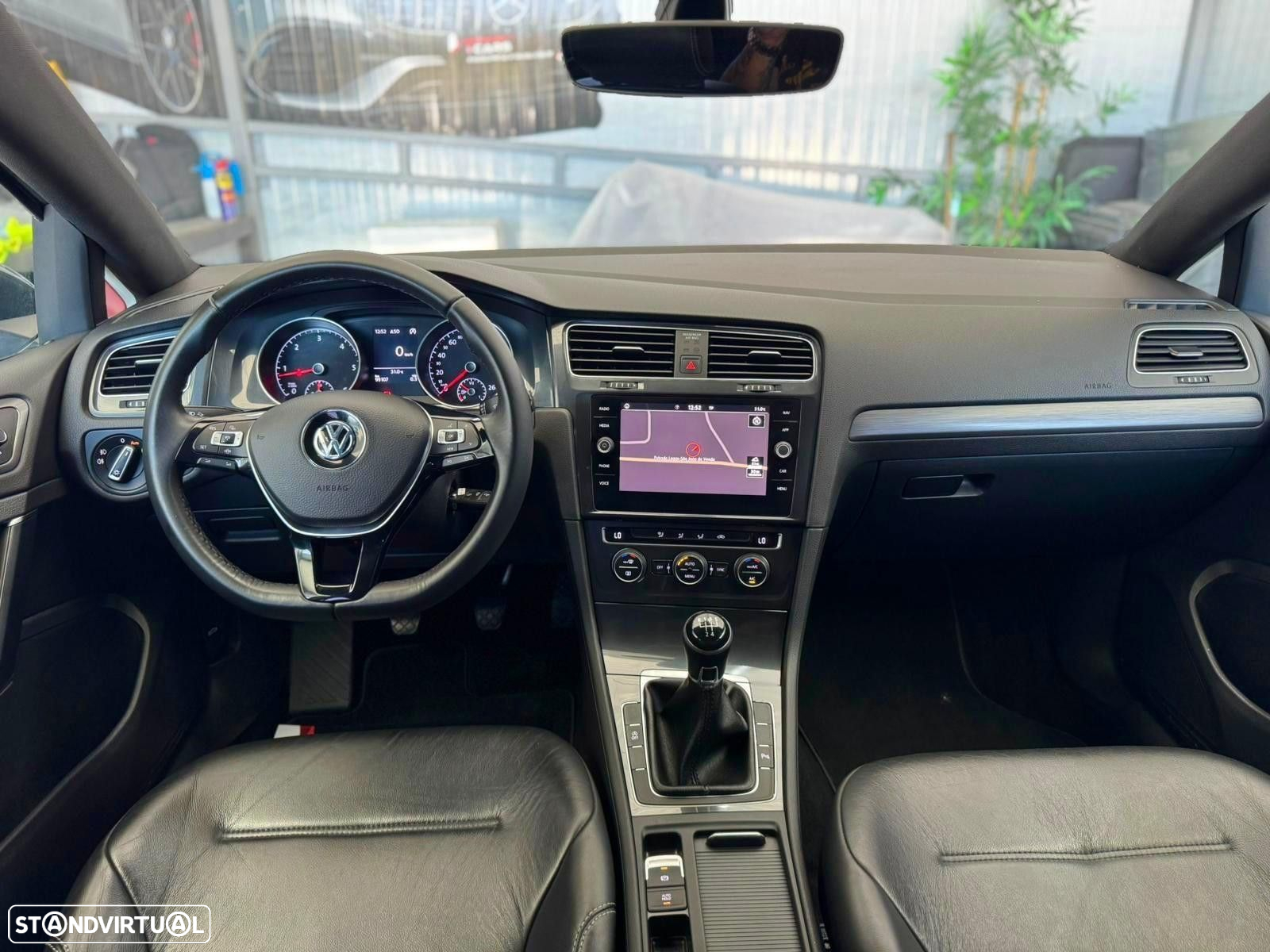 VW Golf Variant 1.6 TDi Confortline - 12