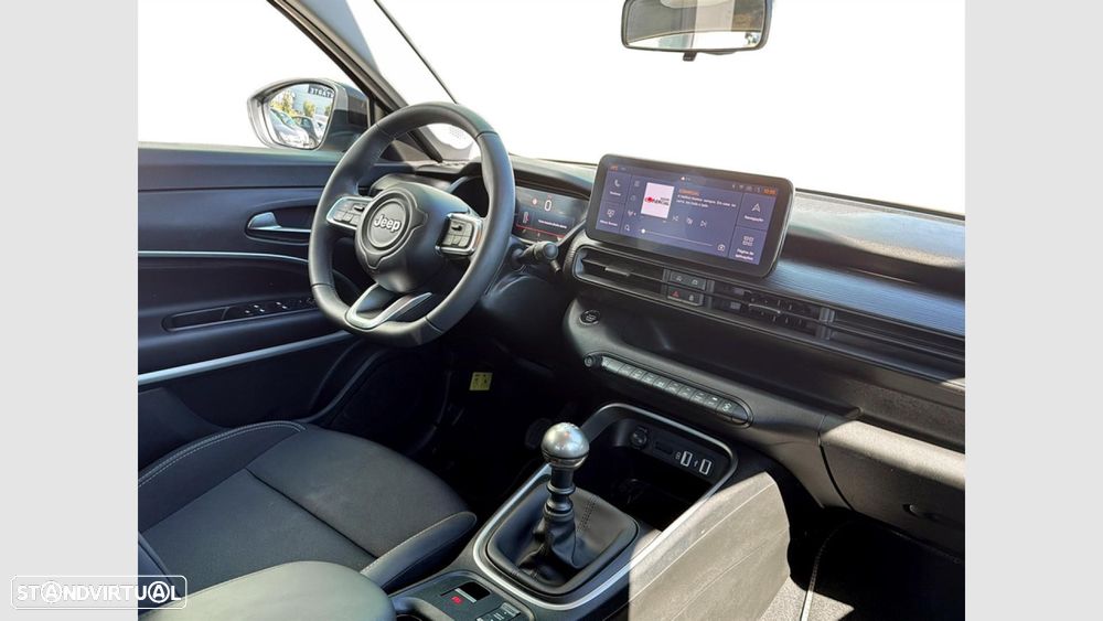 Jeep Avenger 1.2 GSE T3 Altitude - 19