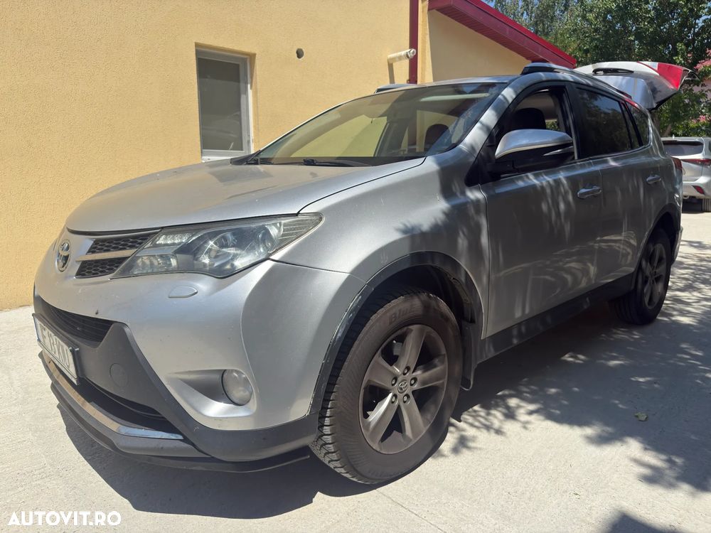 Toyota RAV4 2.2 D-4CAT 4WD Aut Luxury - 18
