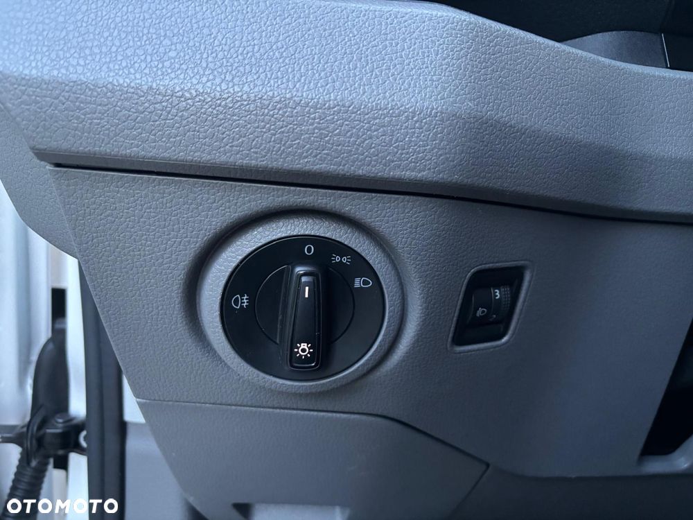 Volkswagen Crafter - 26