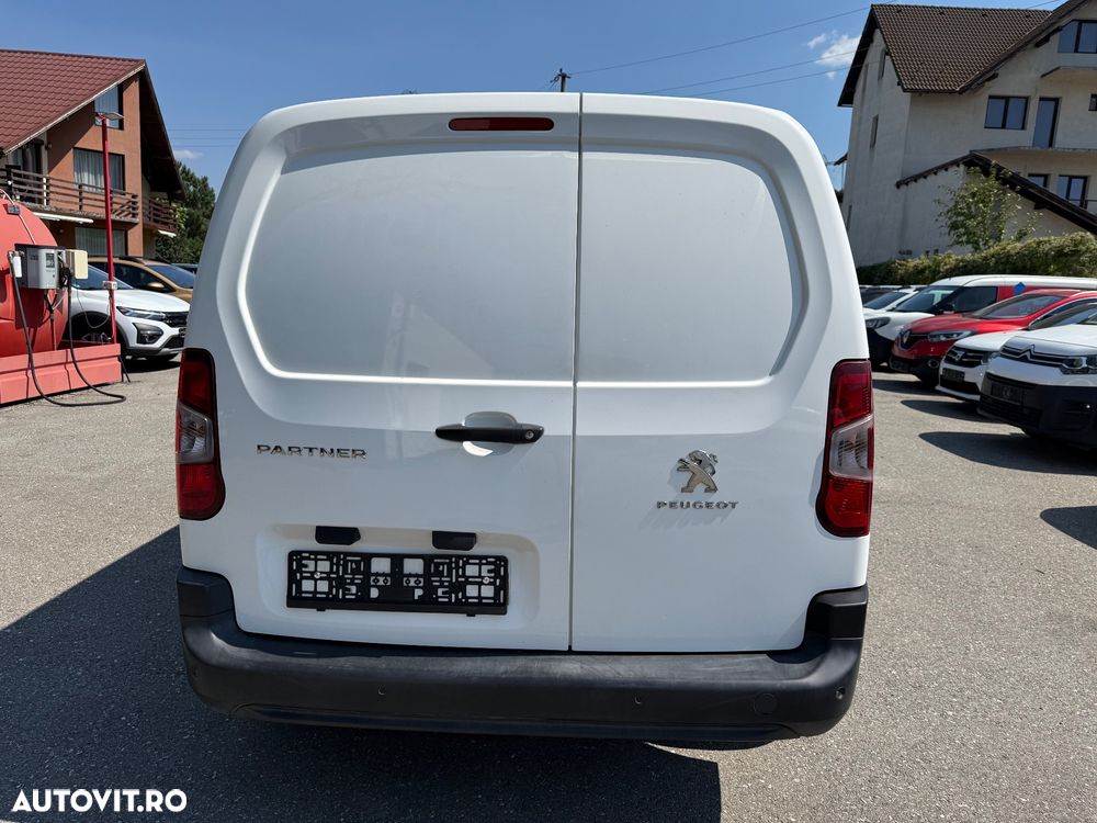 Peugeot Partner - 10
