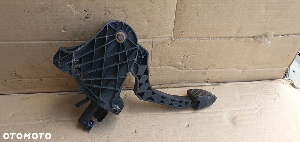 Pedał sprzęgła pompka Audi A3 8P 1K1721059BB - 3