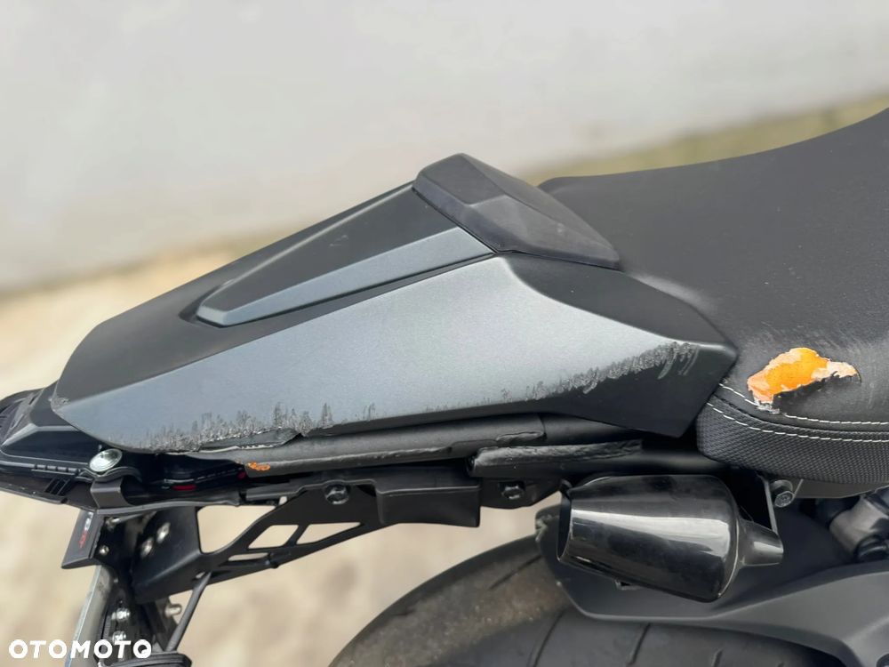 Honda CBR - 24