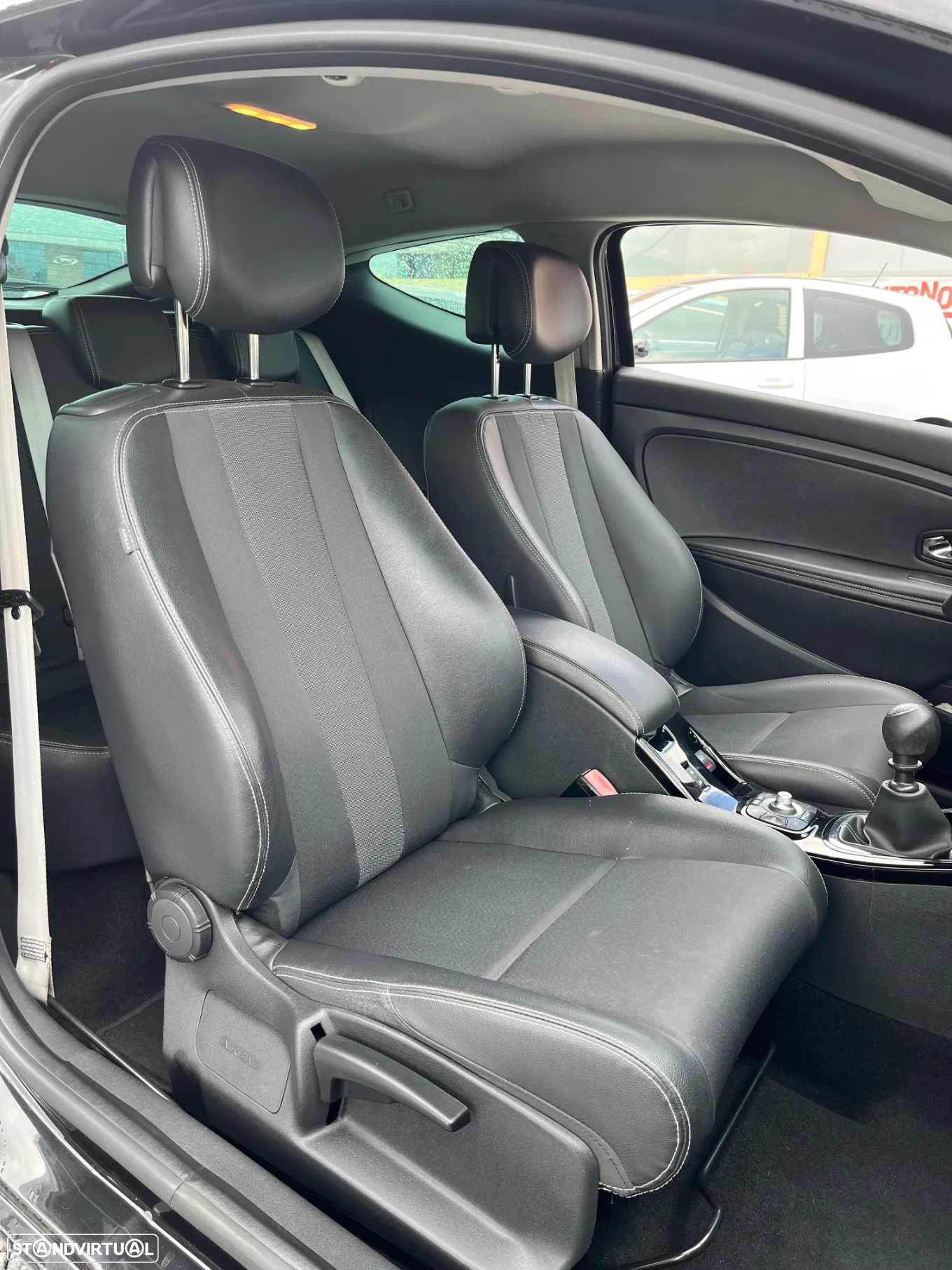 Renault Mégane Coupe 1.6 dCi Bose Edition Energy - 12