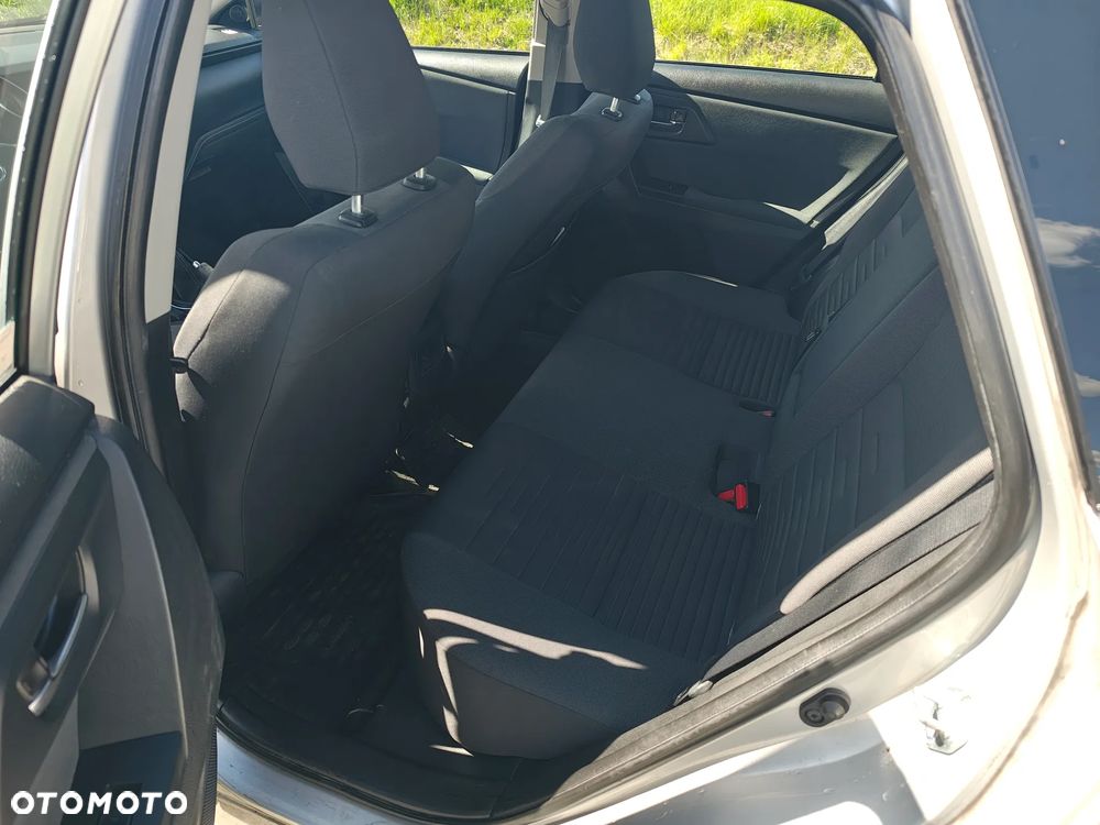 Toyota Auris 1.6 Comfort - 8