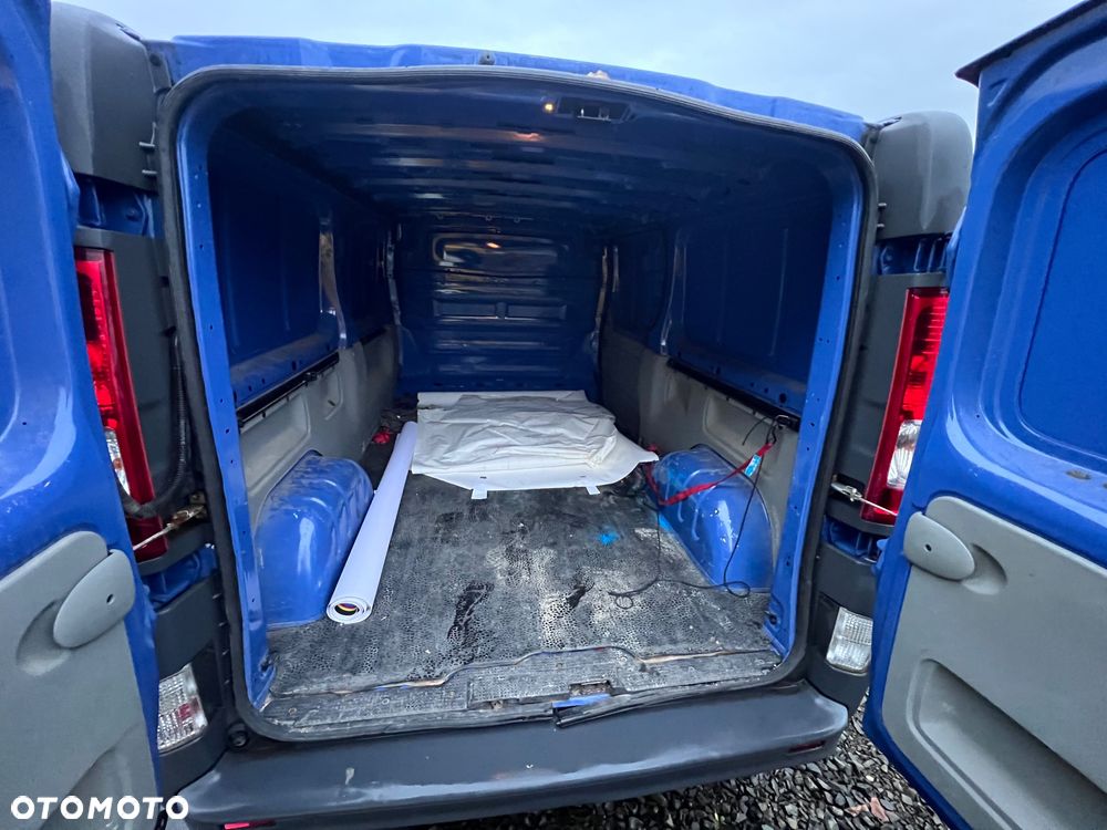 Opel Vivaro - 13