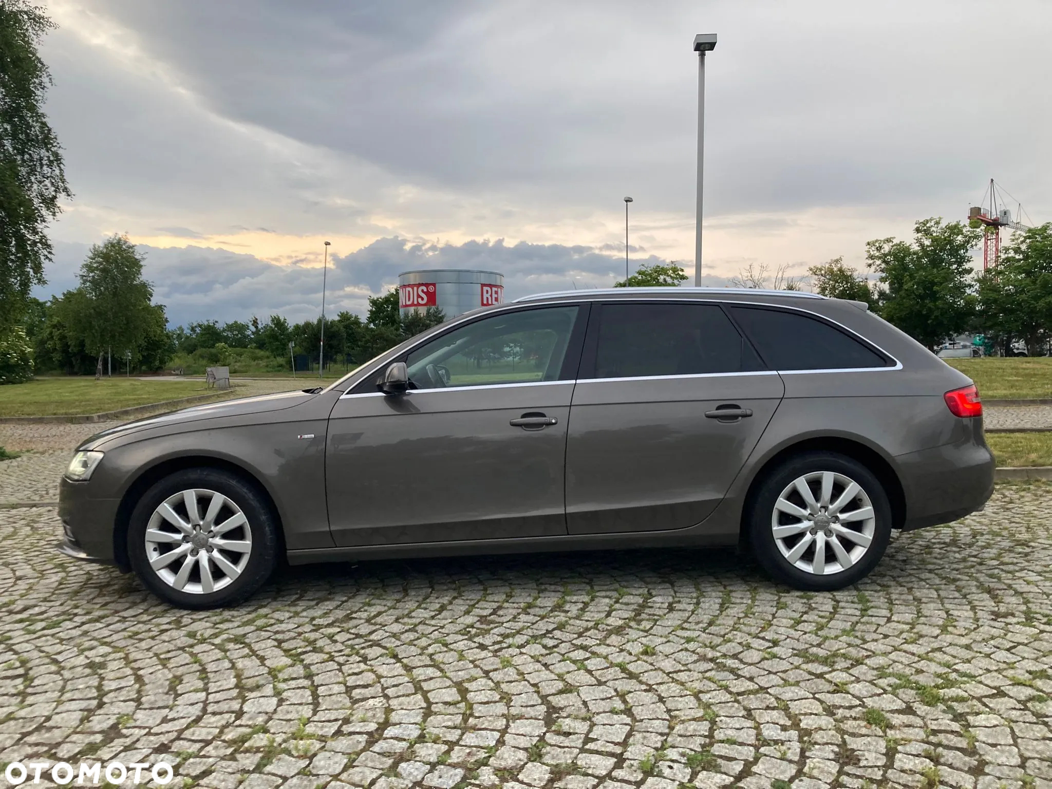 Audi A4 2.0 TDI Multitronic - 7