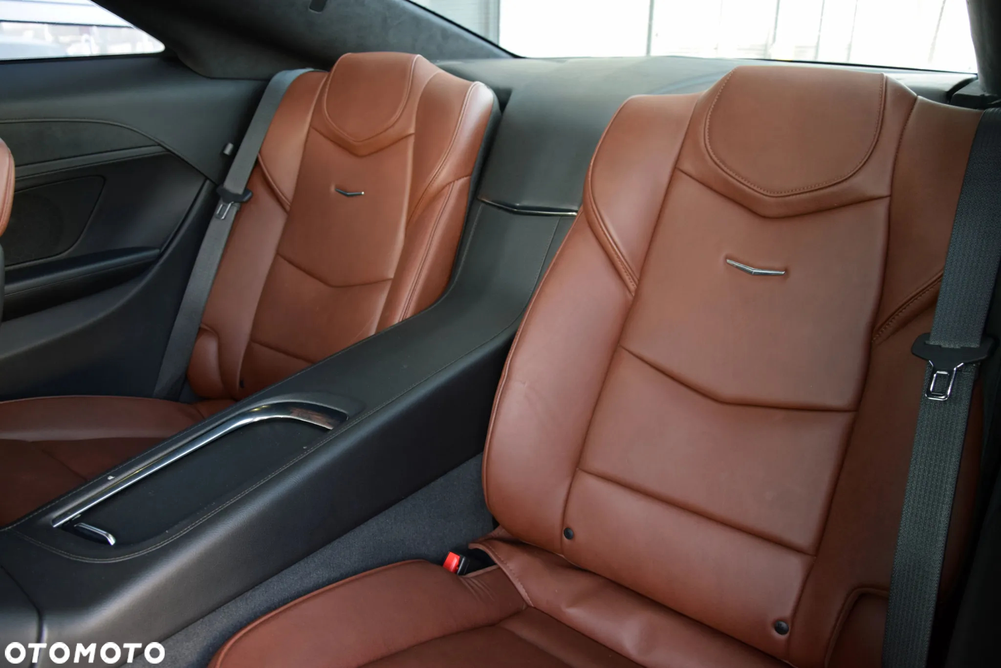 Cadillac ELR - 15