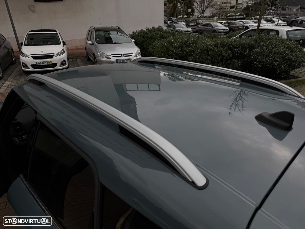 MINI Countryman Cooper SE ALL4 Auto - 21