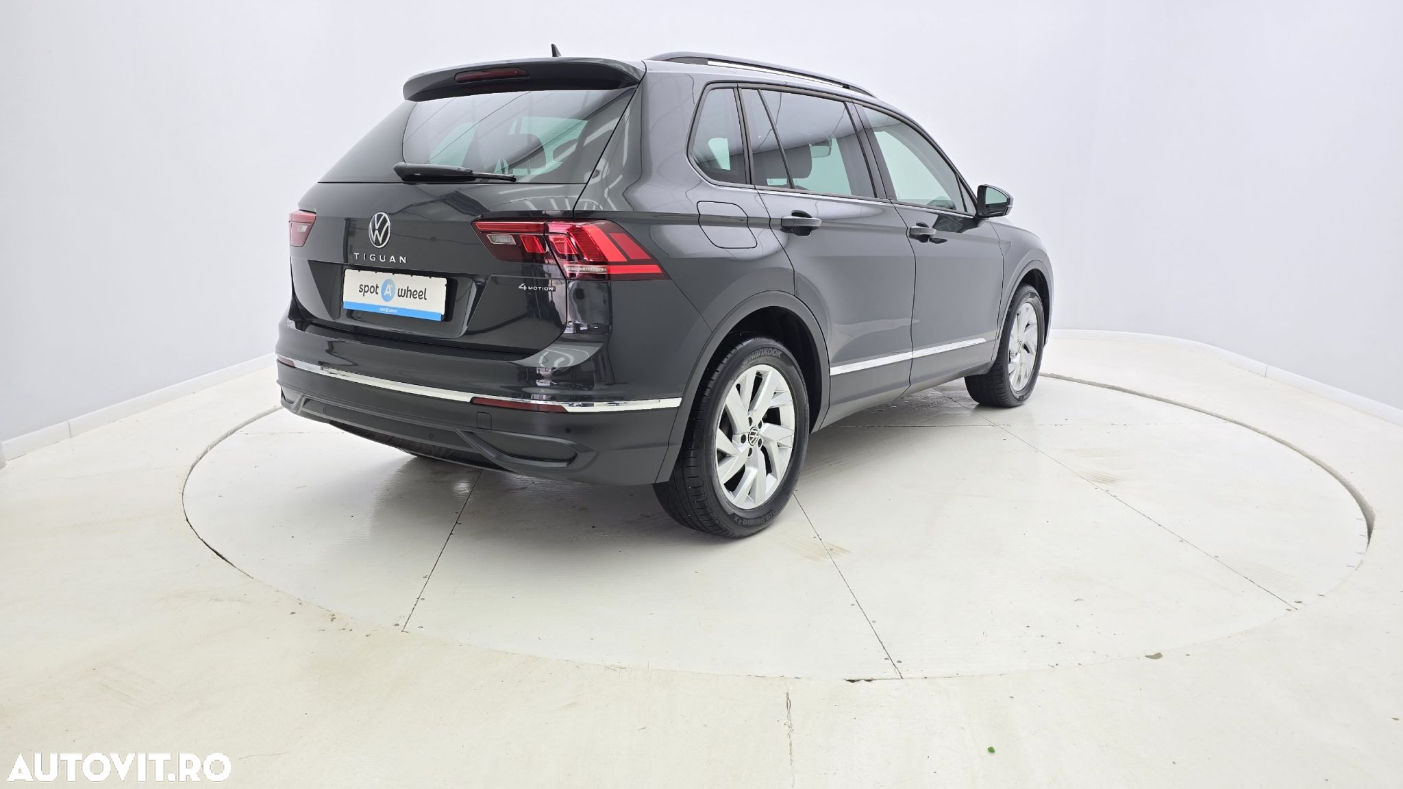 Volkswagen Tiguan 2.0 TDI SCR DSG 4Motion Life - 6