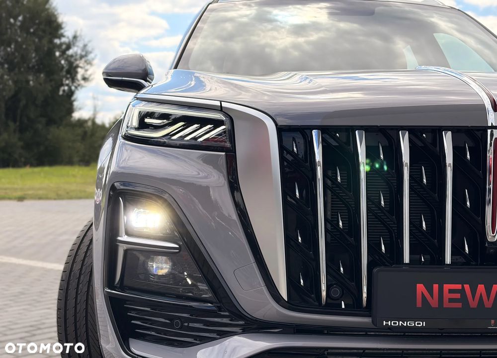 Hongqi HS5 2.0T Executive AWD - 18