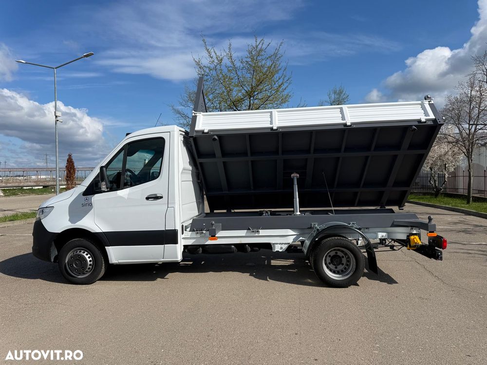 Mercedes-Benz Sprinter - 16