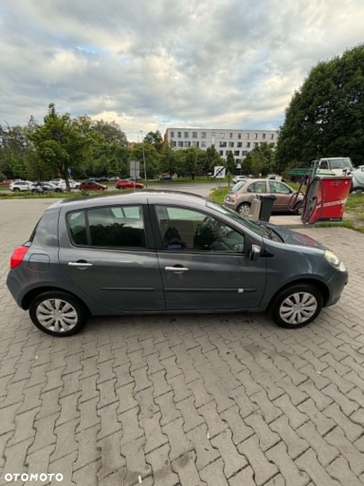 Renault Clio - 3