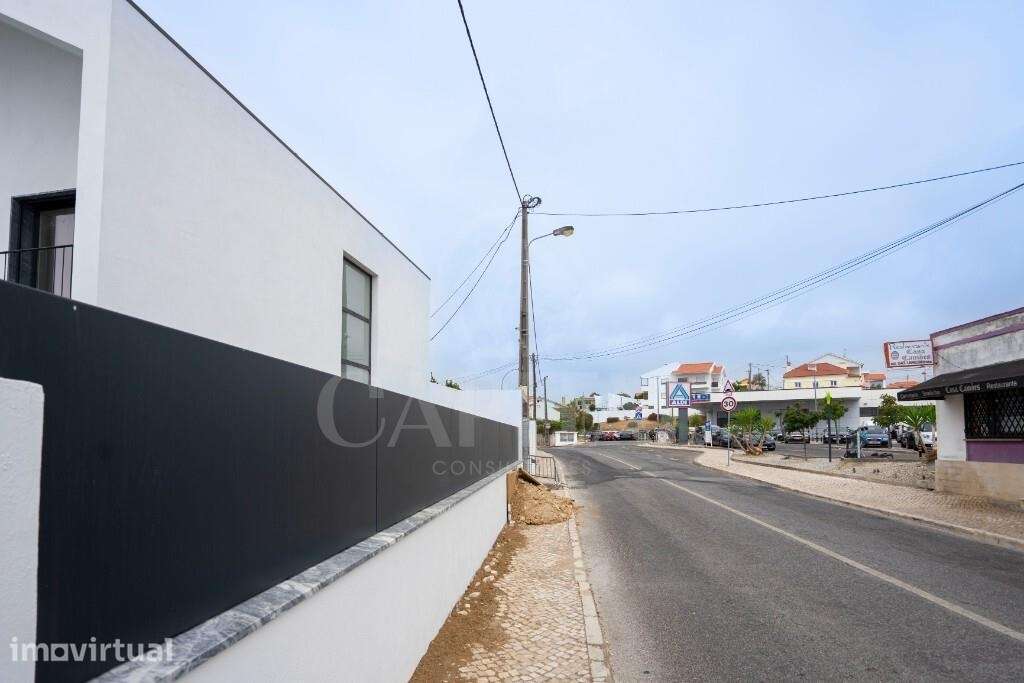 MORADIA T4 COM PISCINA PRIVATIVA | CONDOMÍNIO EXCLUSIVO | AMOREIRA, CA - Grande imagem: 4/57