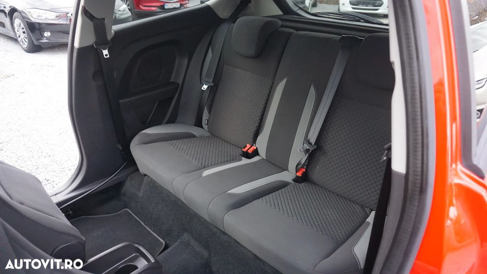 Ford Fiesta 1.0 EcoBoost Start-Stop ST-LINE - 11