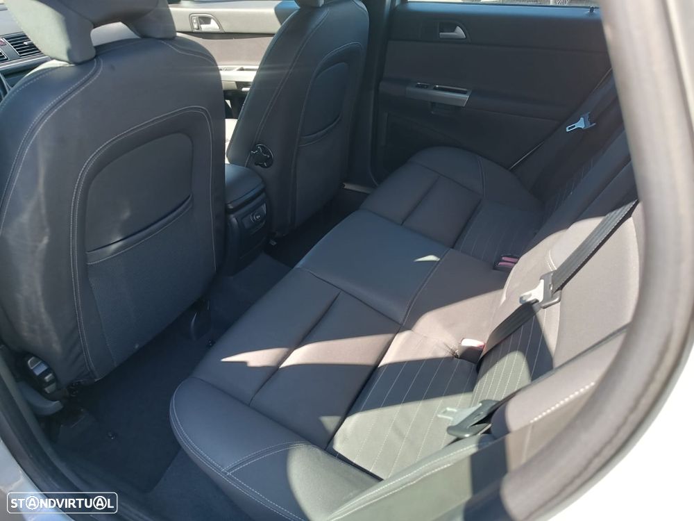 Volvo V50 1.6 D Momentum - 12