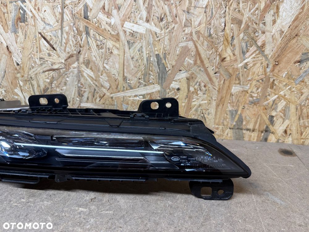 REFLEKTOR LAMPA LED BMW 7 i7 G70 SWAROVSKI CRYSTAL PRAWA ORYGINAŁ 9879936 - 8