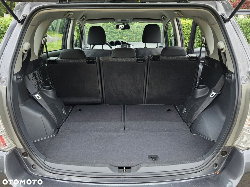 Toyota Verso 1.8 Premium 7os - 14